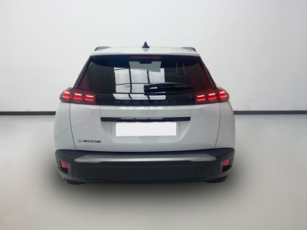 Peugeot e-2008 Eléctrico Allure 156 (115kW) 13