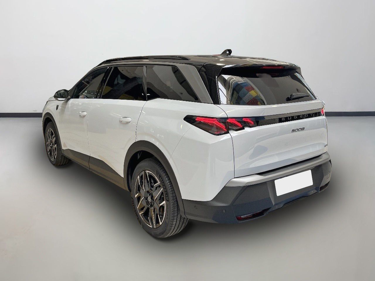 Peugeot 5008 1.2 107KW GT eDCS6 9