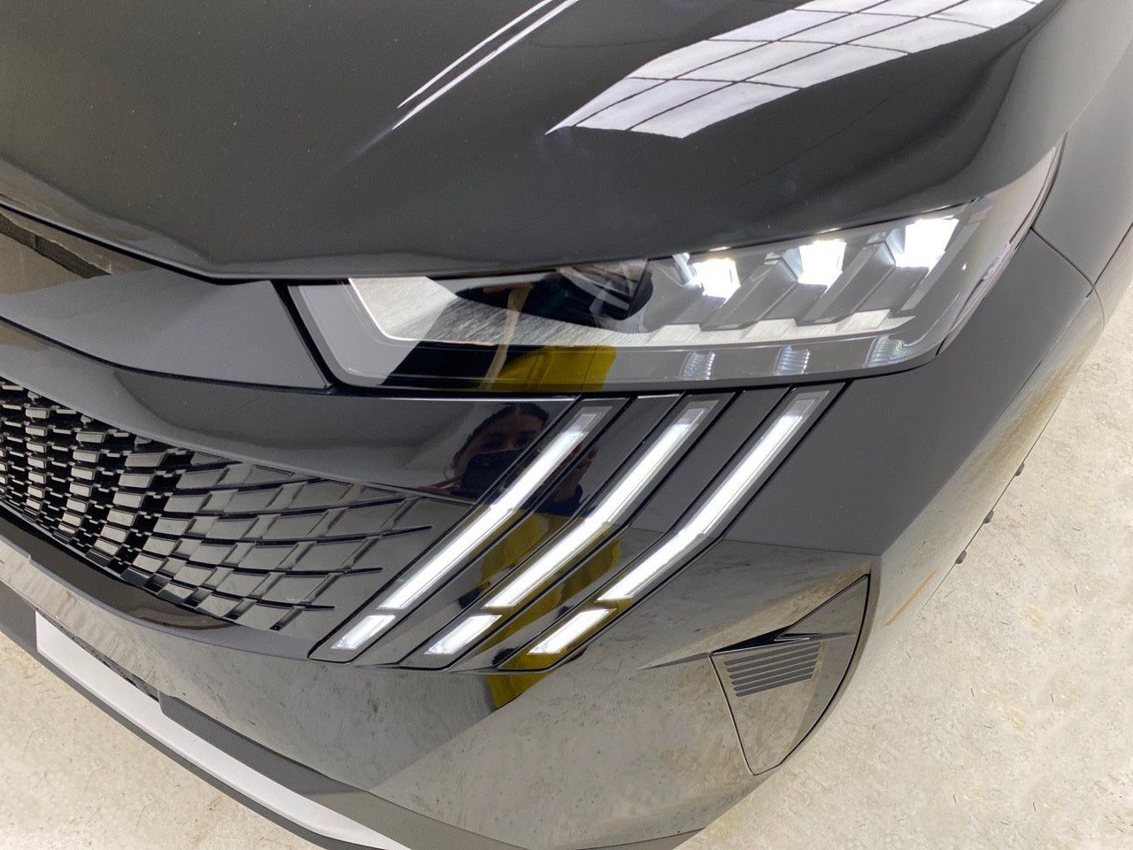 Peugeot 5008 1.2 107KW GT eDCS6 24