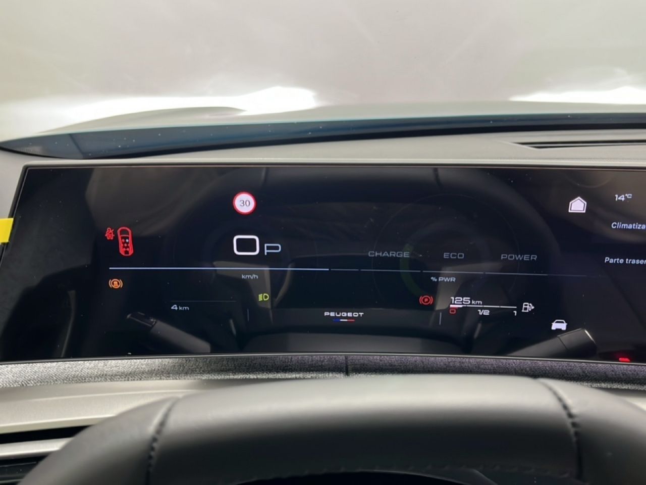 Peugeot 5008 1.2 107KW Allure eDCS6 22