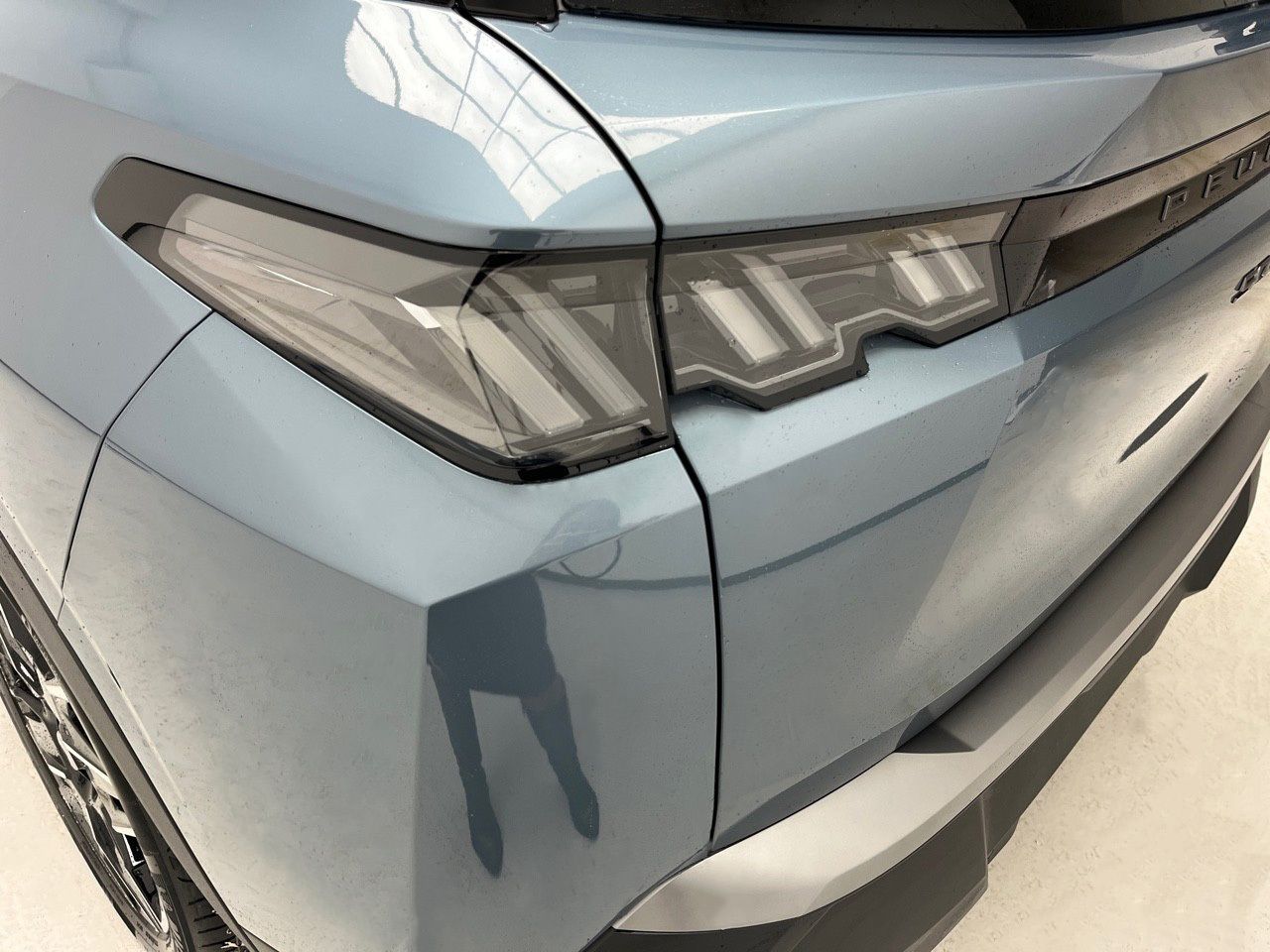 Peugeot 5008 1.2 107KW Allure eDCS6 20