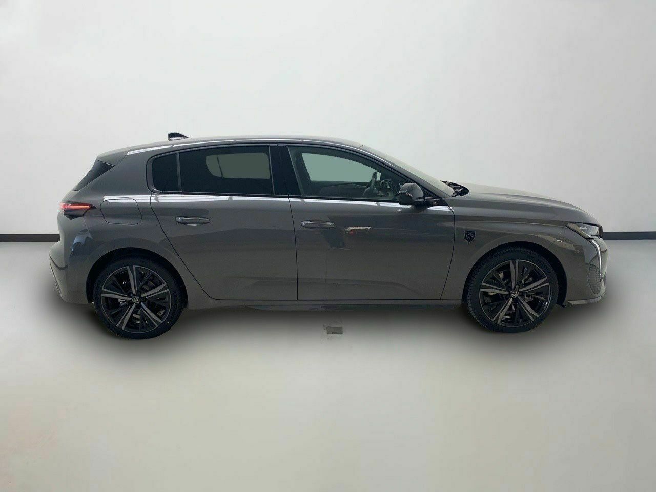Peugeot 308 5P GT Hybrid MHEV 145 e-DCS6 9