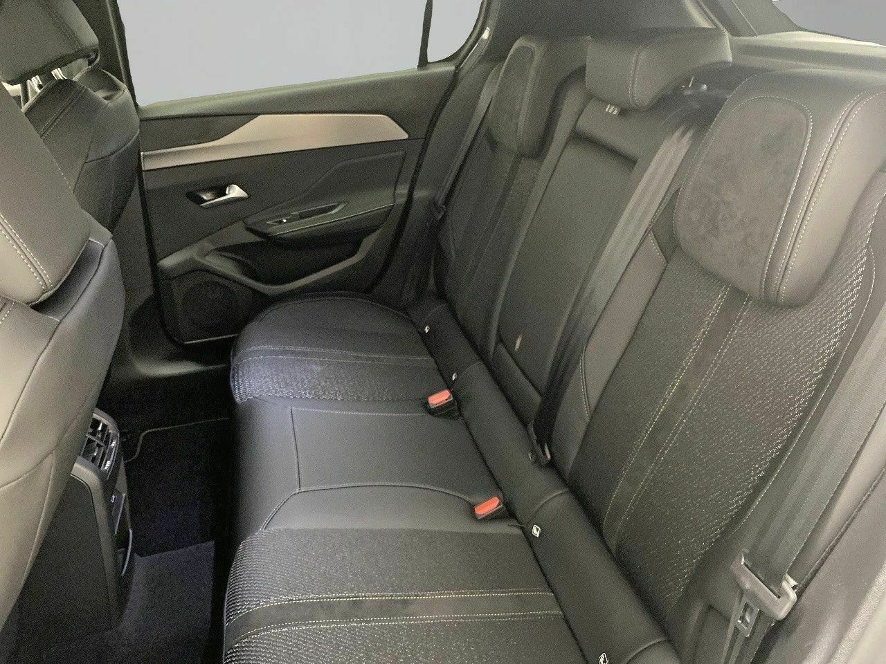 Peugeot 308 5P GT Hybrid MHEV 145 e-DCS6 17