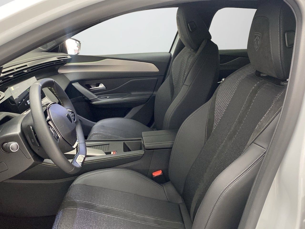 Peugeot 308 5P GT BlueHDi 130 S&S EAT8 15