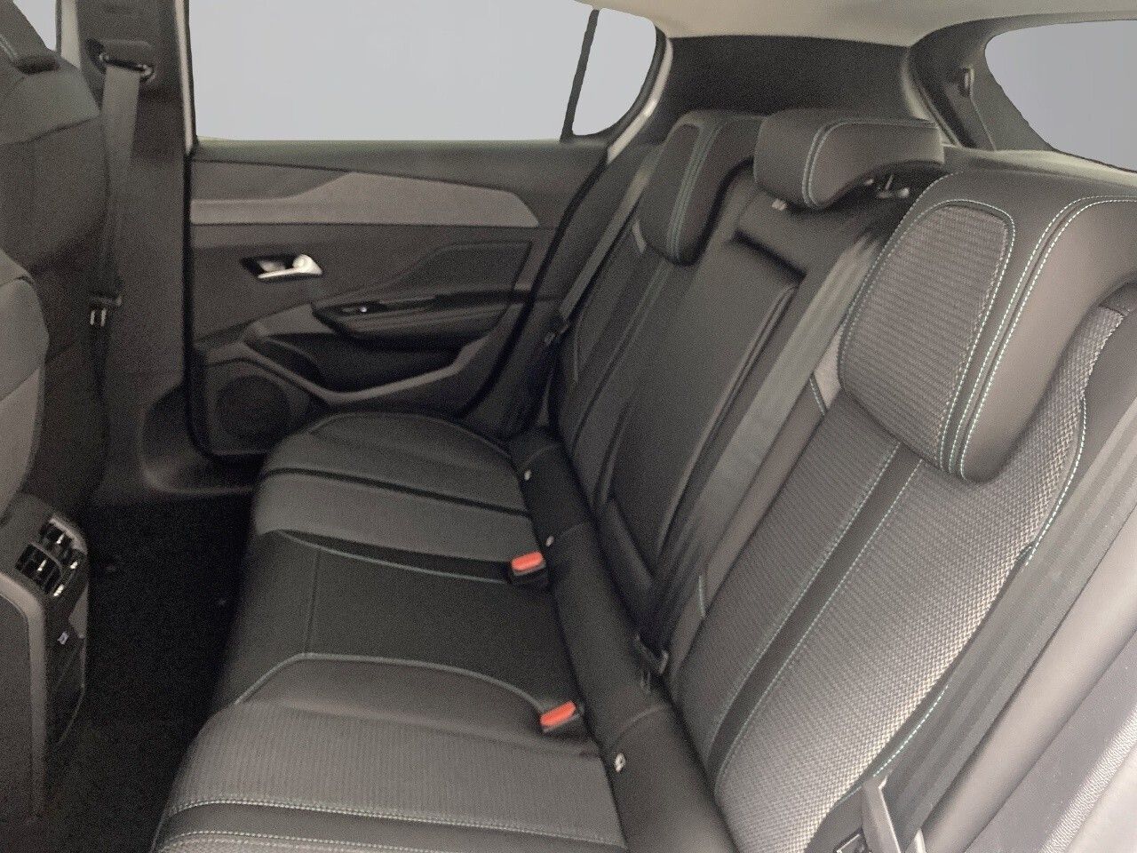 Peugeot 308 5P Allure Hybrid PHEV 180 e-EAT8 17