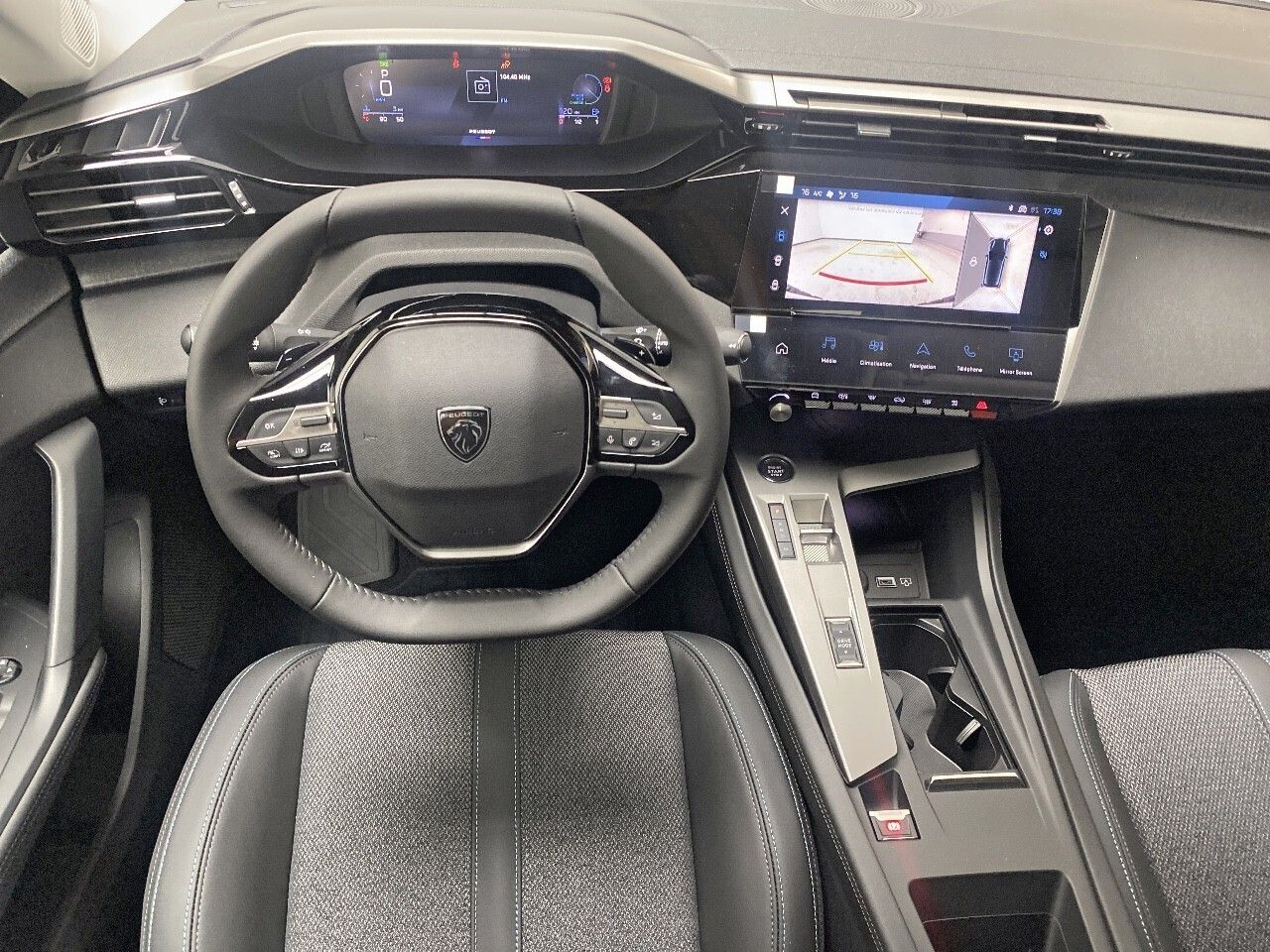 Peugeot 308 5P Allure Hybrid PHEV 180 e-EAT8 20