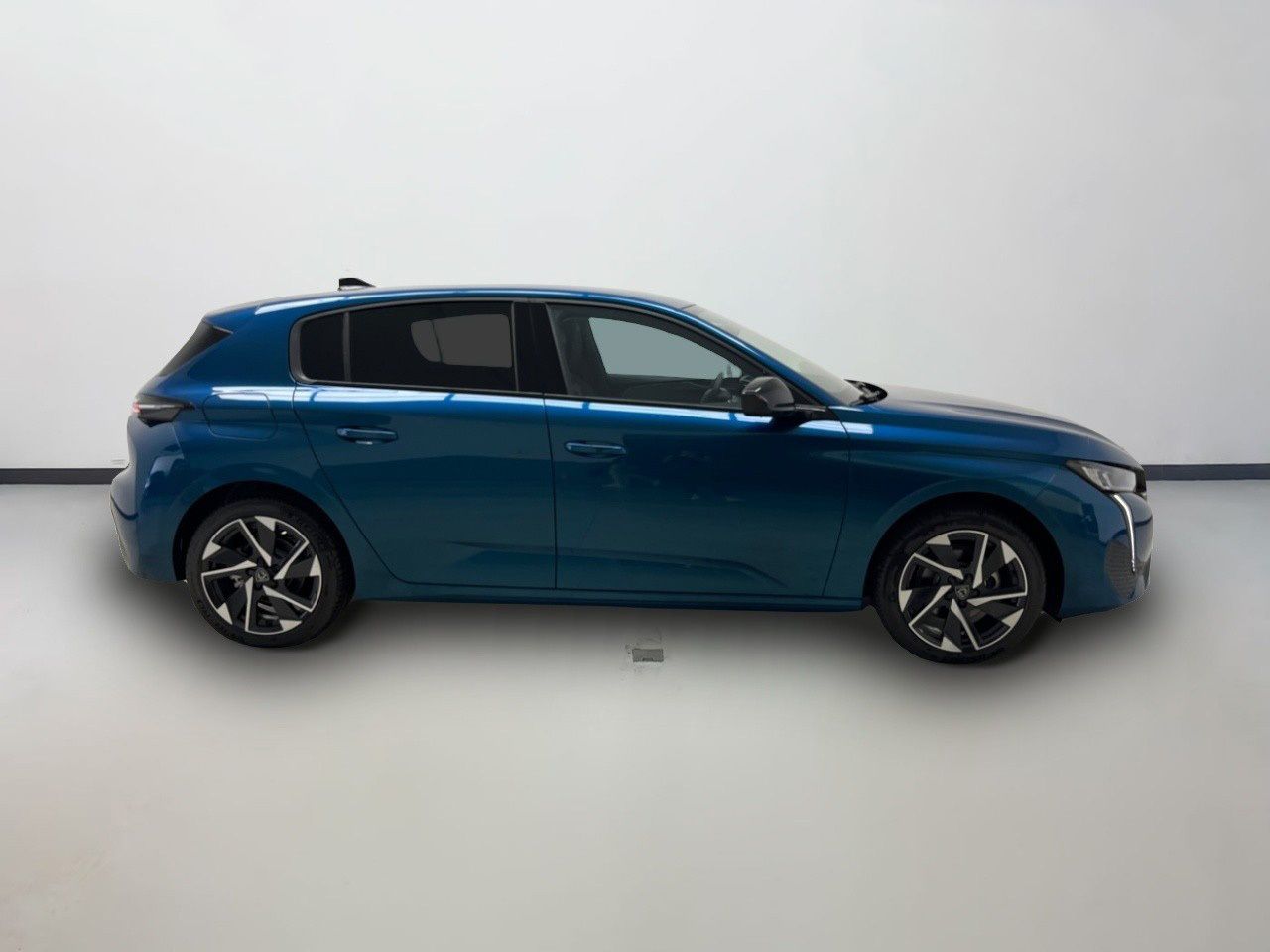 Peugeot 308 5P Allure Hybrid MHEV 145 e-DCS6 13