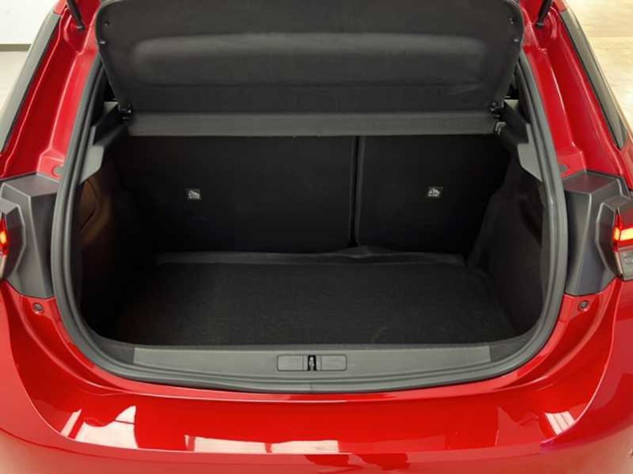 Opel Corsa GS 1.2T XHL MT6 S/S 100 CV (74kW) 18