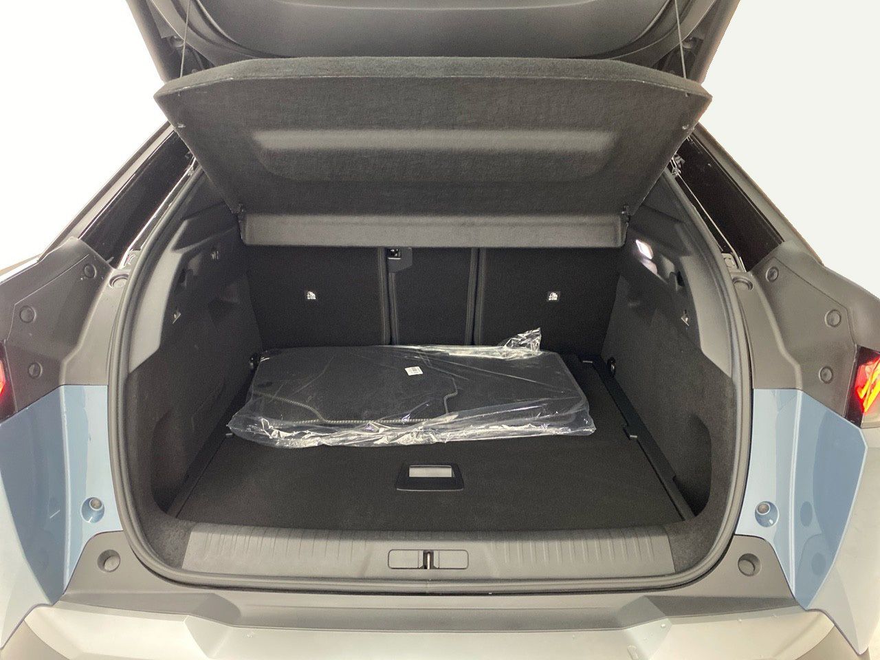 Peugeot 3008 Hybrid 1.2 107KW GT eDCS6 15