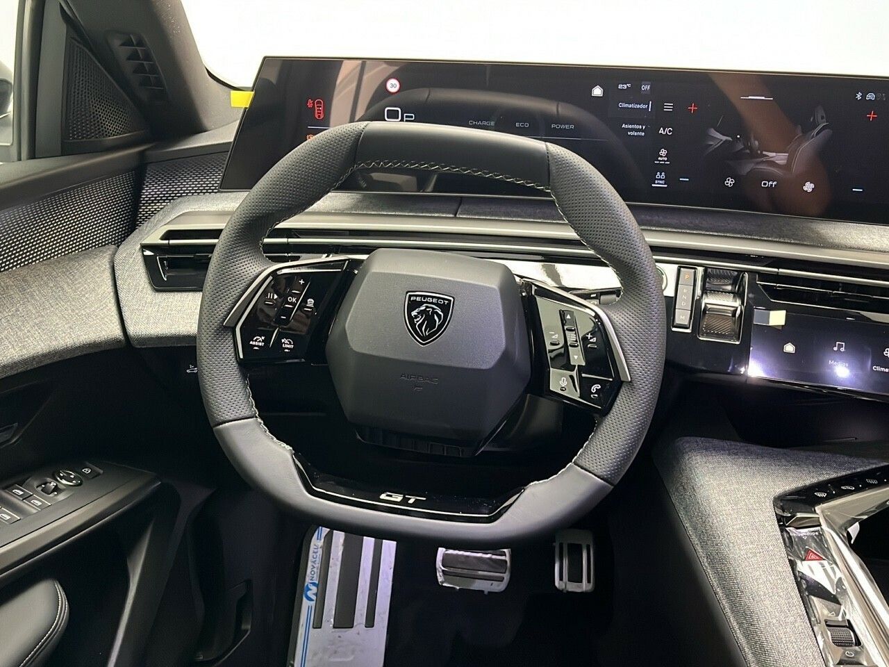 Peugeot 3008 Hybrid 1.2 107KW GT eDCS6 26