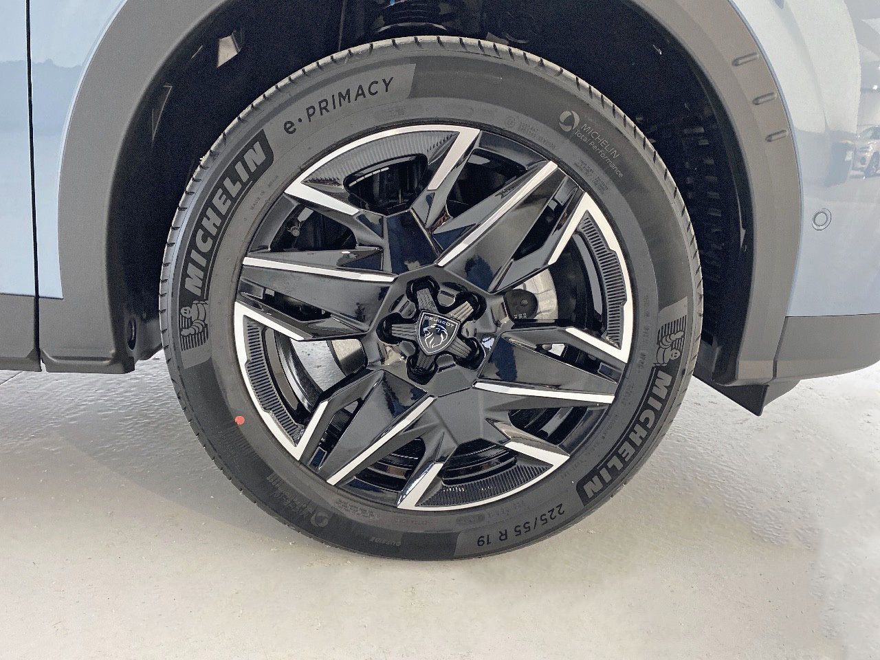 Peugeot 3008 Hybrid 1.2 107KW GT eDCS6 18