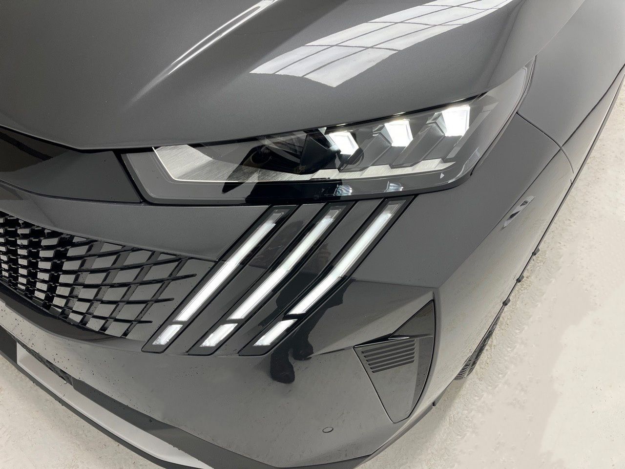 Peugeot 3008 Hybrid 1.2 107KW GT eDCS6 5