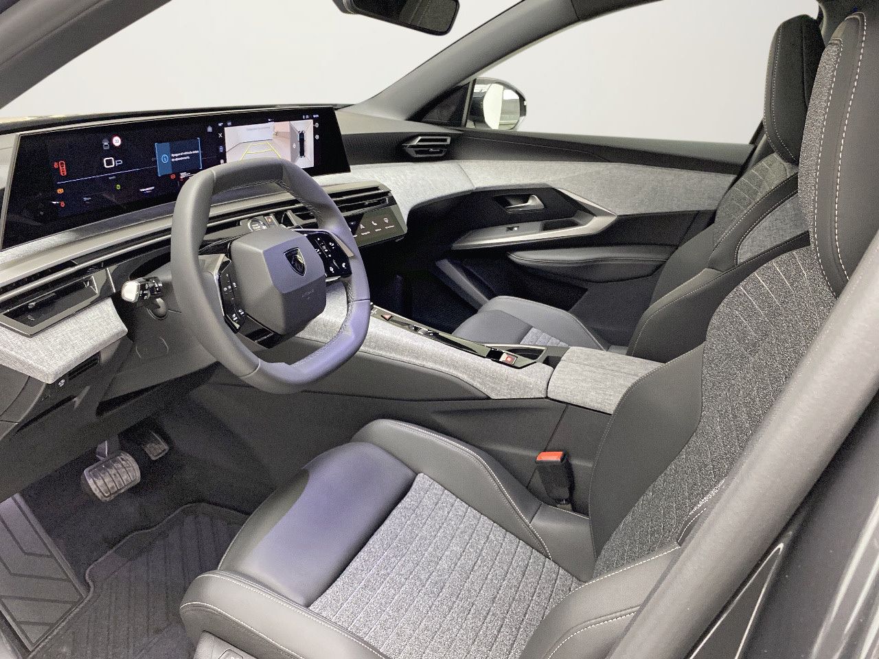 Peugeot 3008 Hybrid 1.2 107KW Allure eDCS6 15