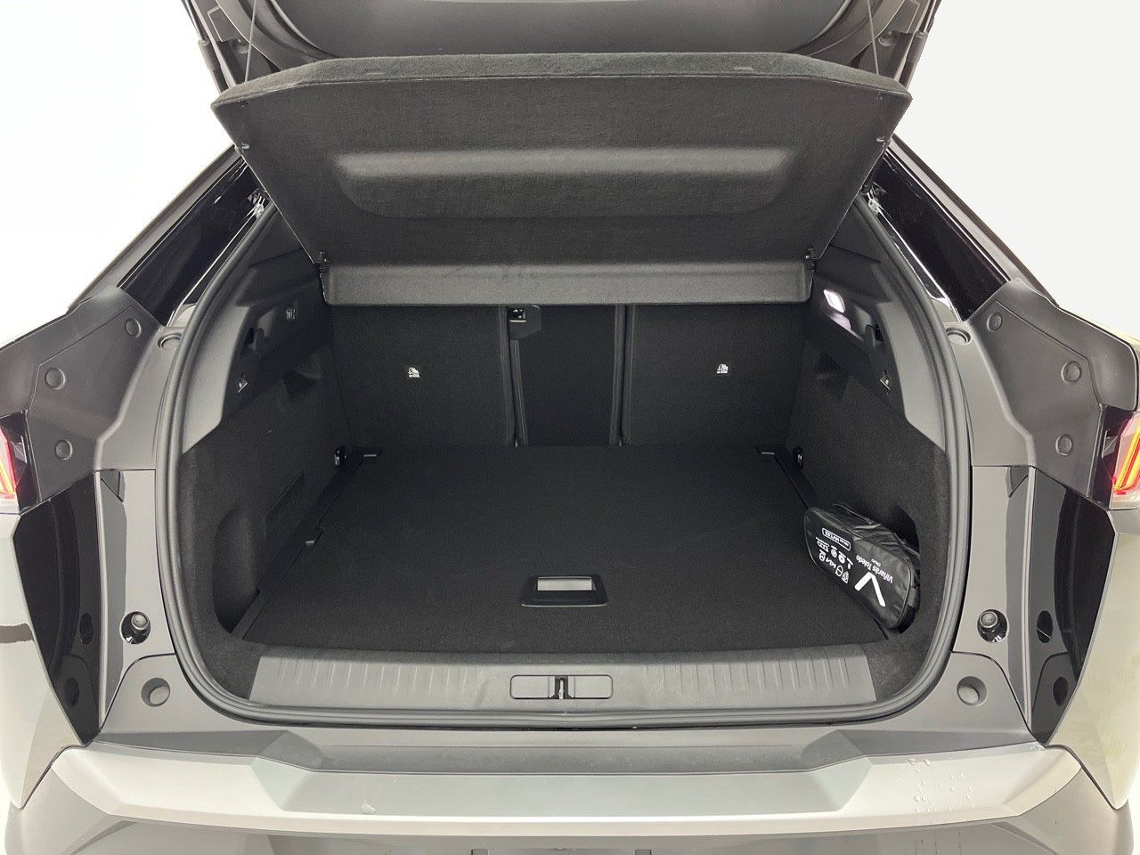 Peugeot 3008 Hybrid 1.2 107KW Allure eDCS6 22