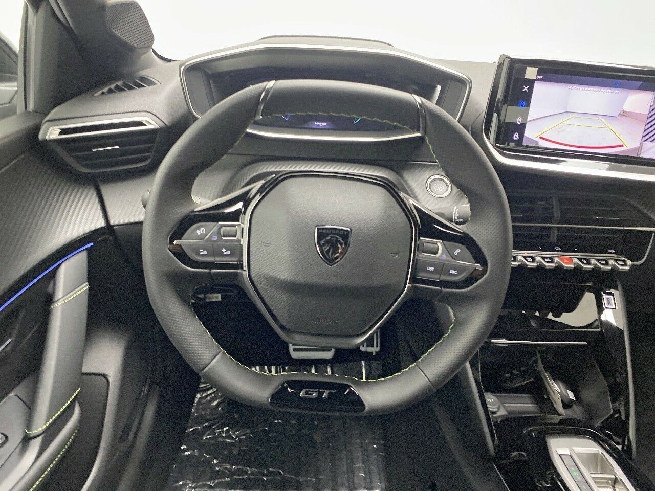 Peugeot 208 GT HYBRID 110 eDCS6 17