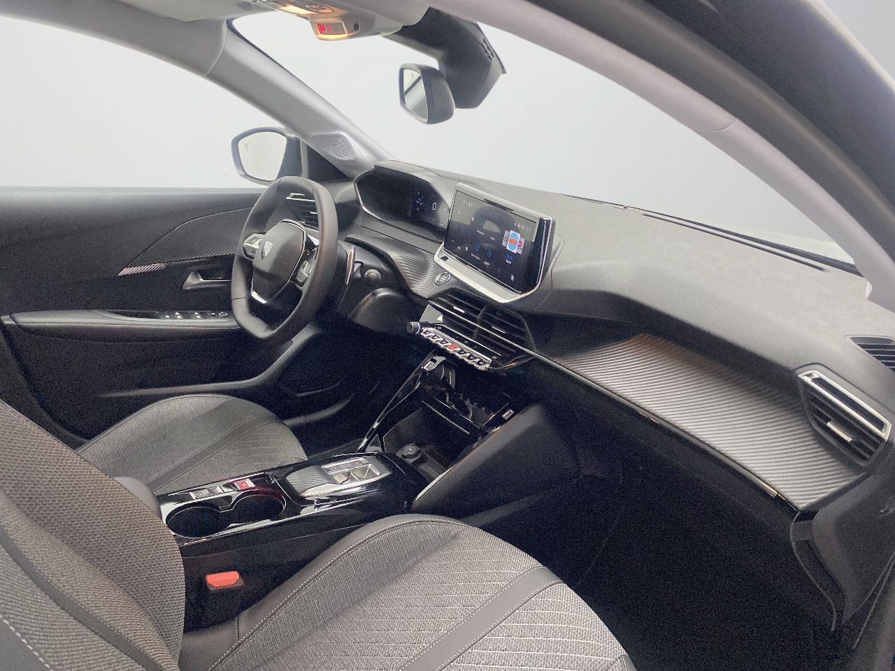 Peugeot 208 Allure HYBRID 110 eDCS6 30