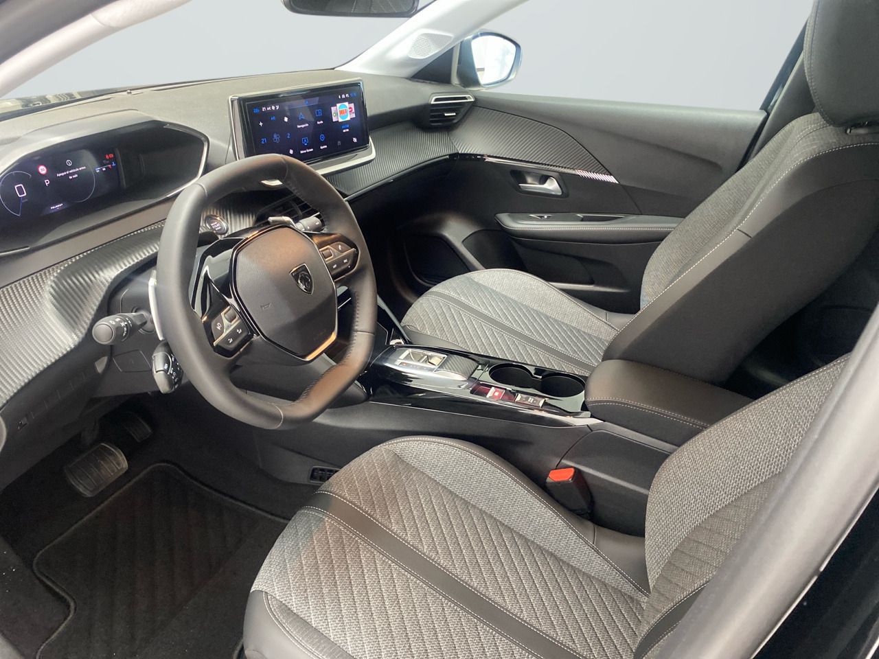 Peugeot 208 Allure HYBRID 110 eDCS6 17