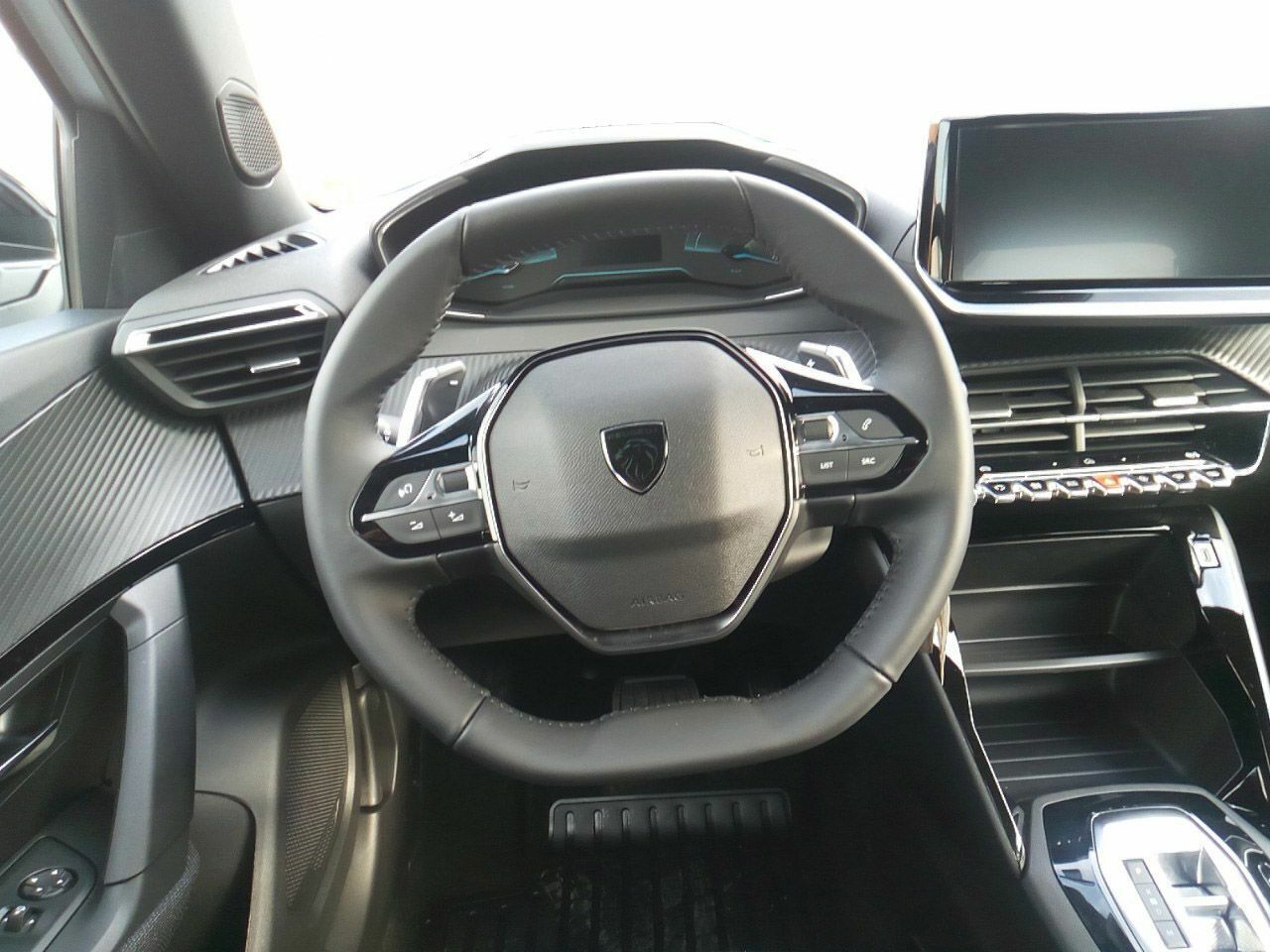 Peugeot 2008 N2008 Style Hybrid 145 eDCS6 15