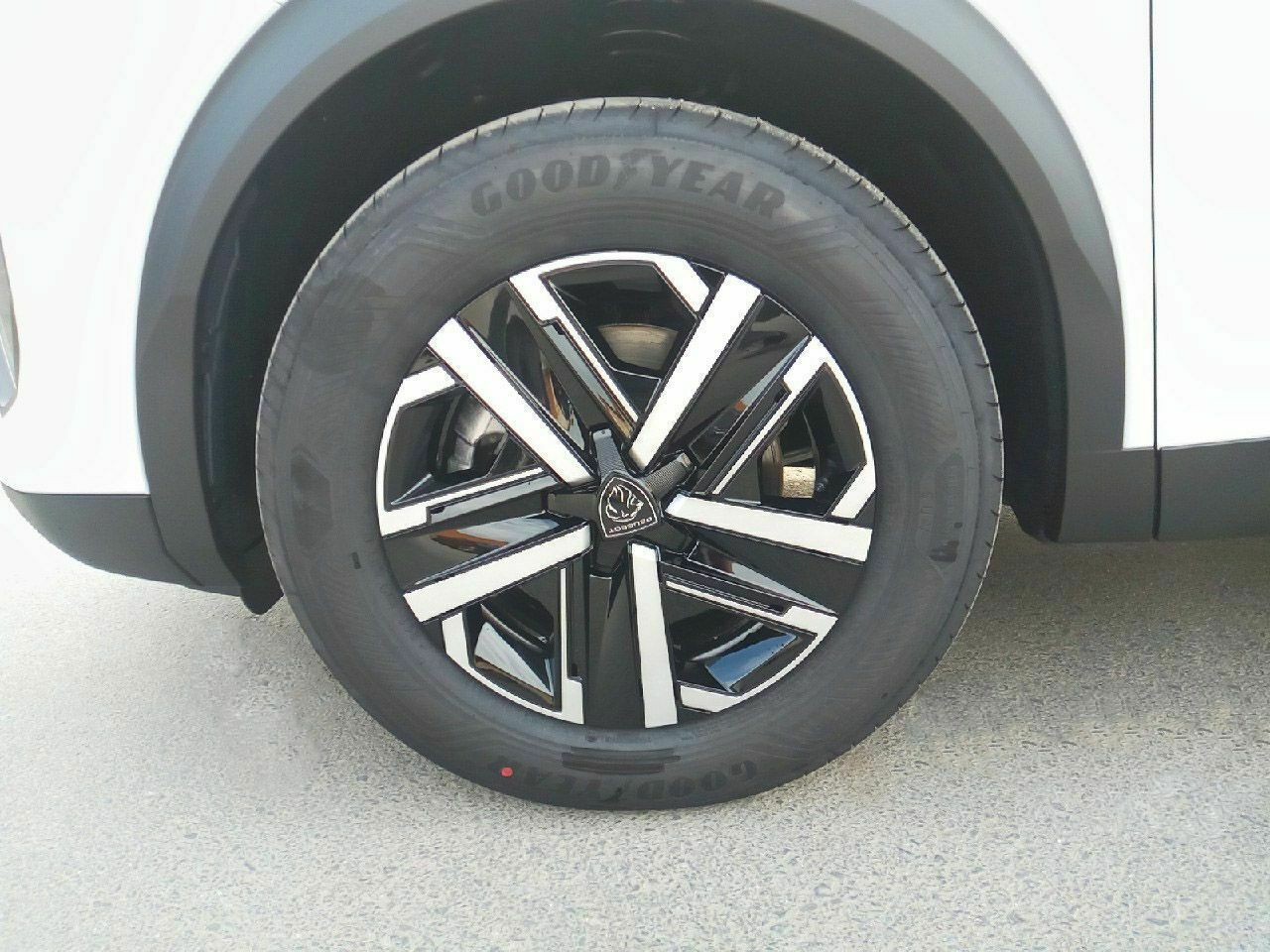 Peugeot 2008 N2008 Style Hybrid 145 eDCS6 20