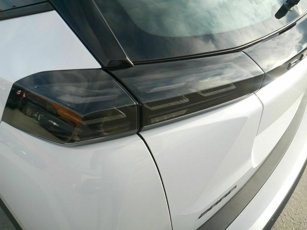 Peugeot 2008 N2008 Style Hybrid 145 eDCS6 28