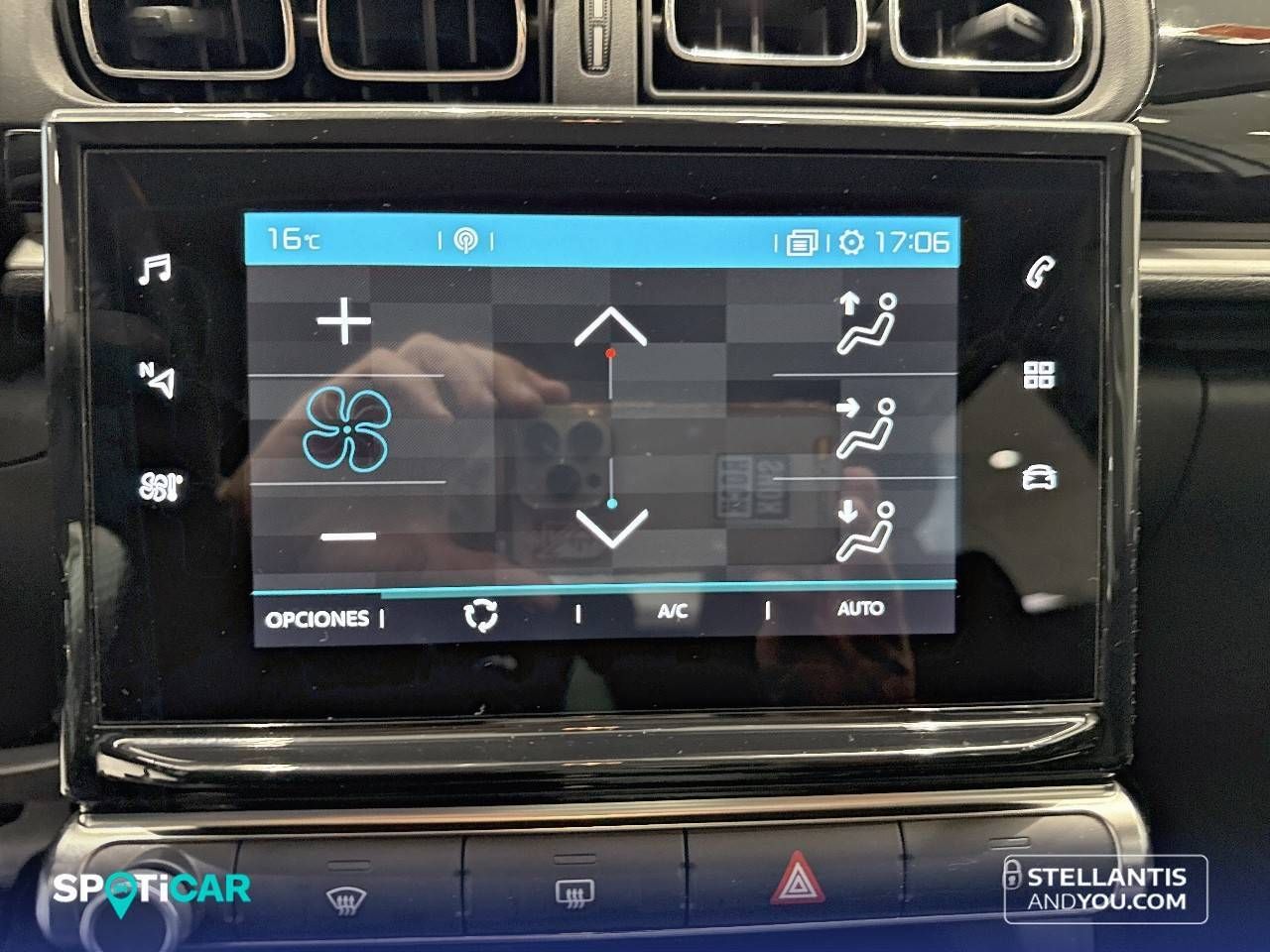 Citroën C3  PureTech 60KW (83CV) Feel Pack 28