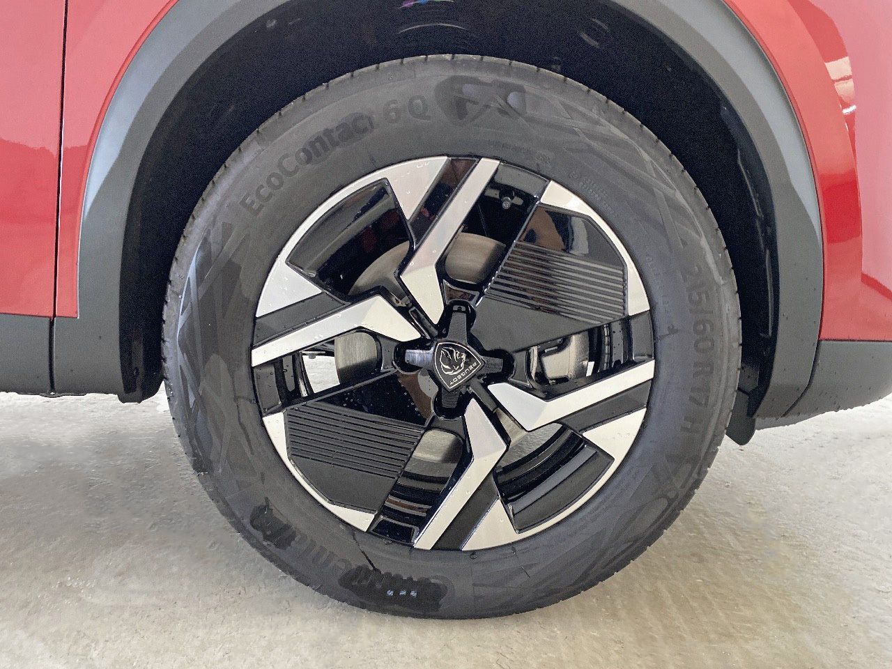 Peugeot 2008 N2008 Allure Hybrid 145 eDCS6 26