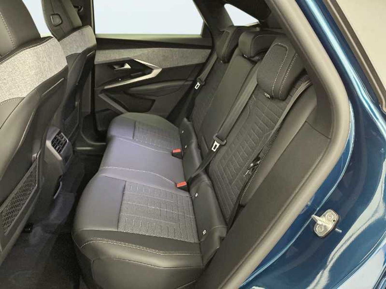 Peugeot 3008 Hybrid Nuevo 3008 GT HYBRID 145 e-DCS6 17