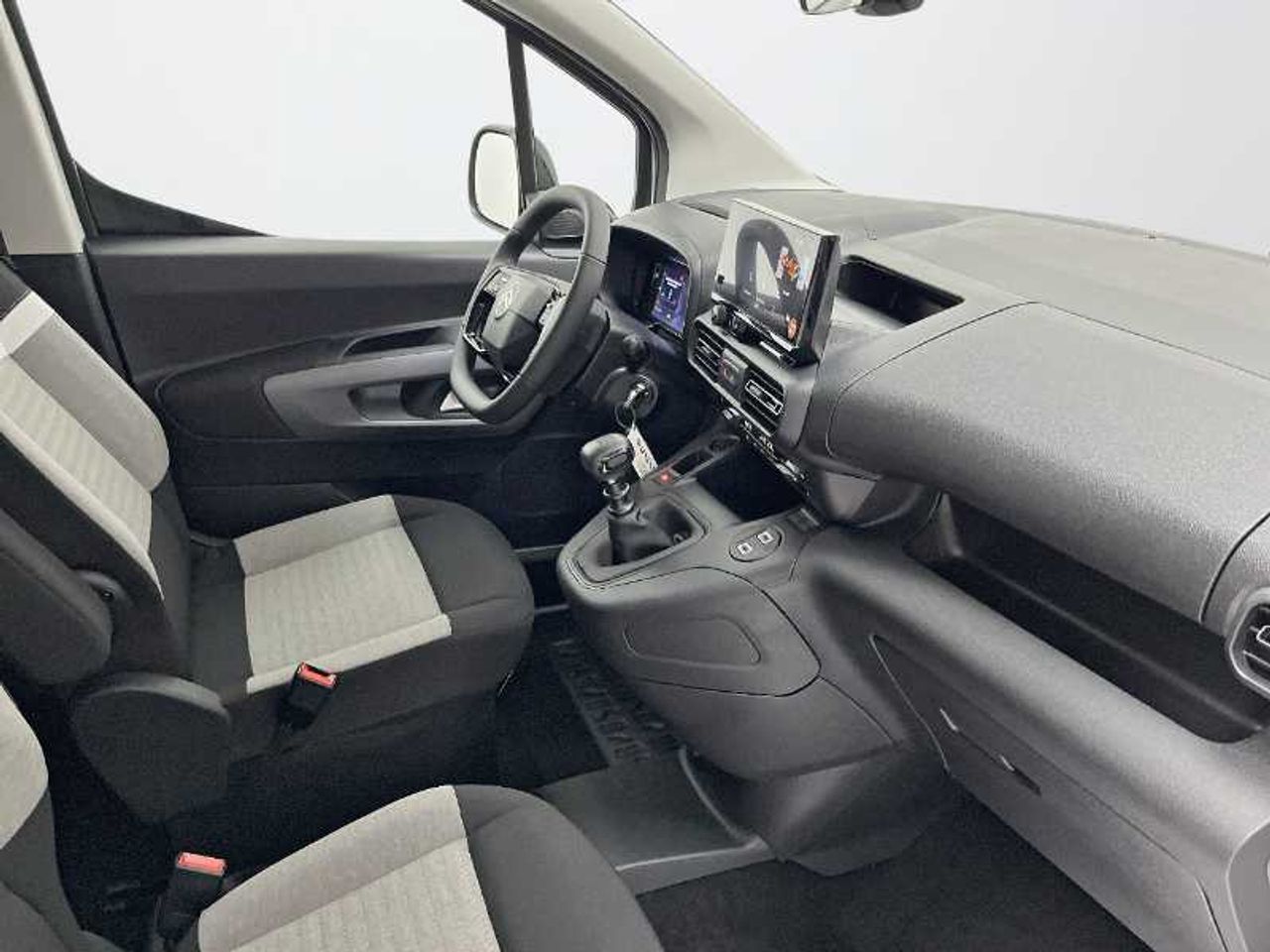 Citroën Berlingo Talla M BlueHDi 100 S&S 6v PLUS MIXTA M1 28