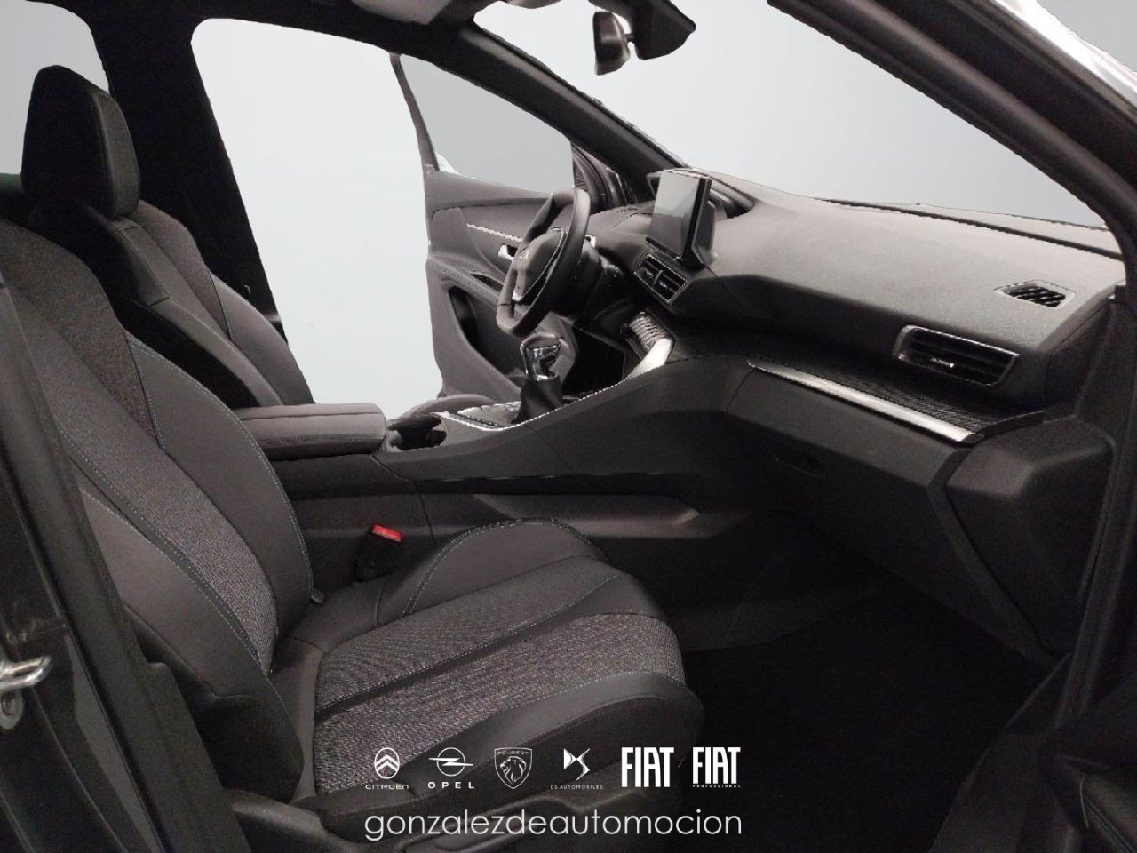 14_c75b34cb-bec4-43e7-9e58-7c5f75f8630a.jpg