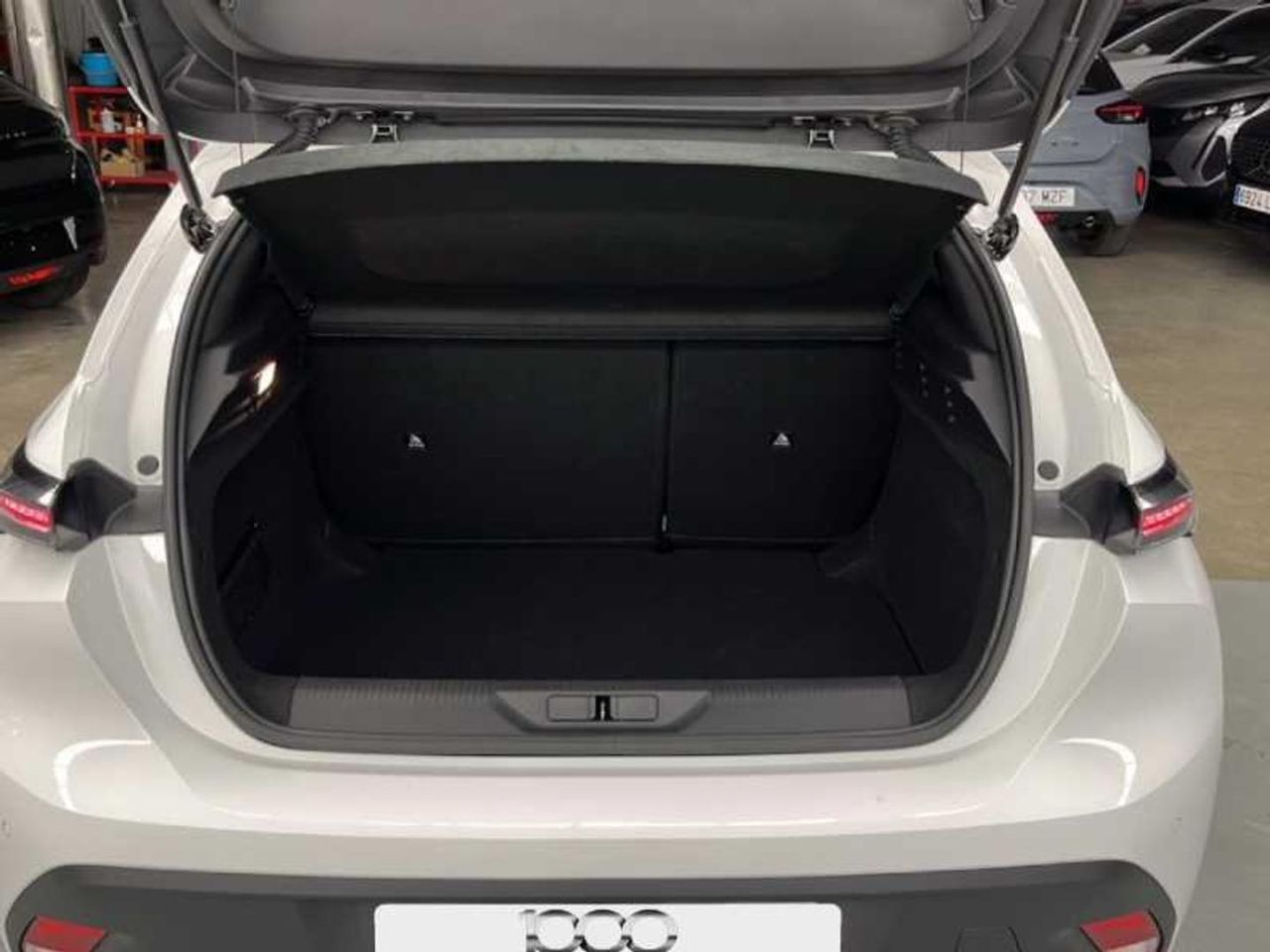 Peugeot 308 5P Active Pack Puretech 110 S&S MAN 17