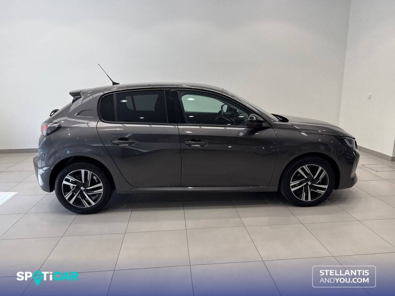 Peugeot 208 BlueHDi 73kW (100CV) Allure 7