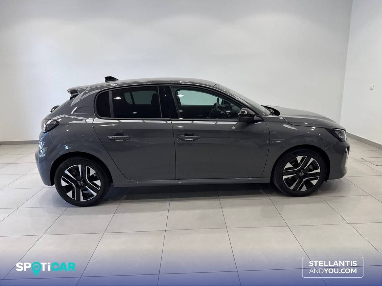 Peugeot 208   Puretech 100 Allure 7