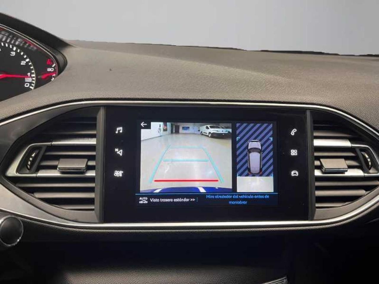 Peugeot 308 5p GT Line 1.2 PureTech 96KW (130) EAT8 28