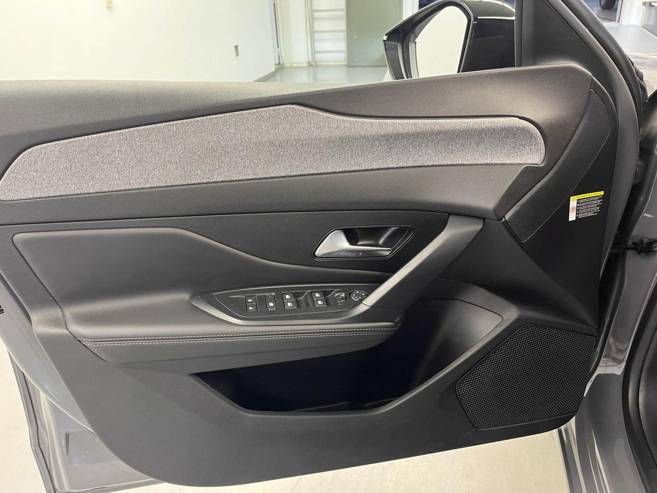 Peugeot 308 5P Allure Gasolina 130 S&S MAN 15