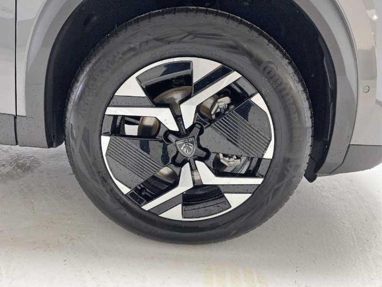 Peugeot 2008 N2008 Allure Hybrid 145 eDCS6 22