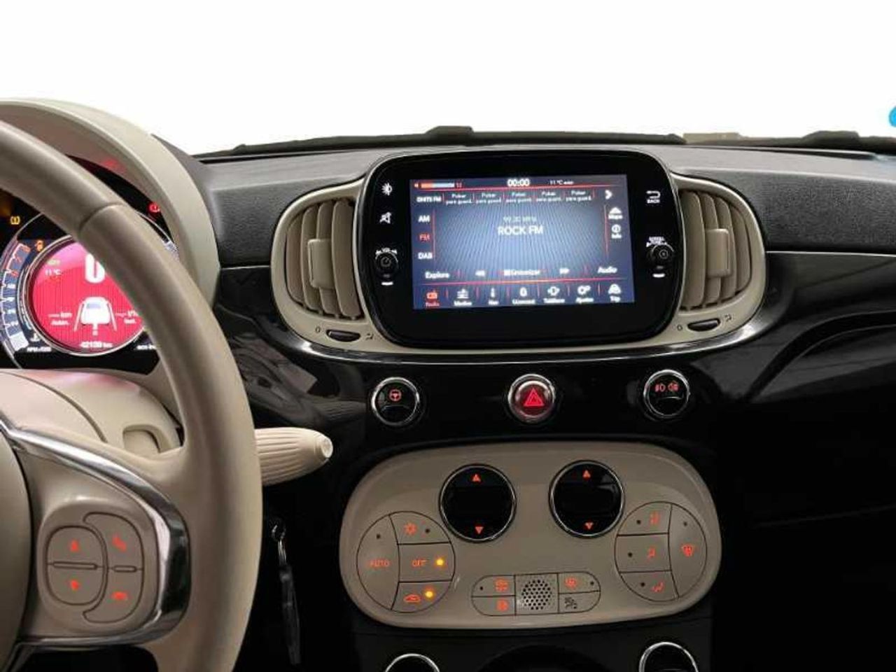 Fiat 500 Dolcevita 1.0 Hybrid 51KW (70 CV) 30