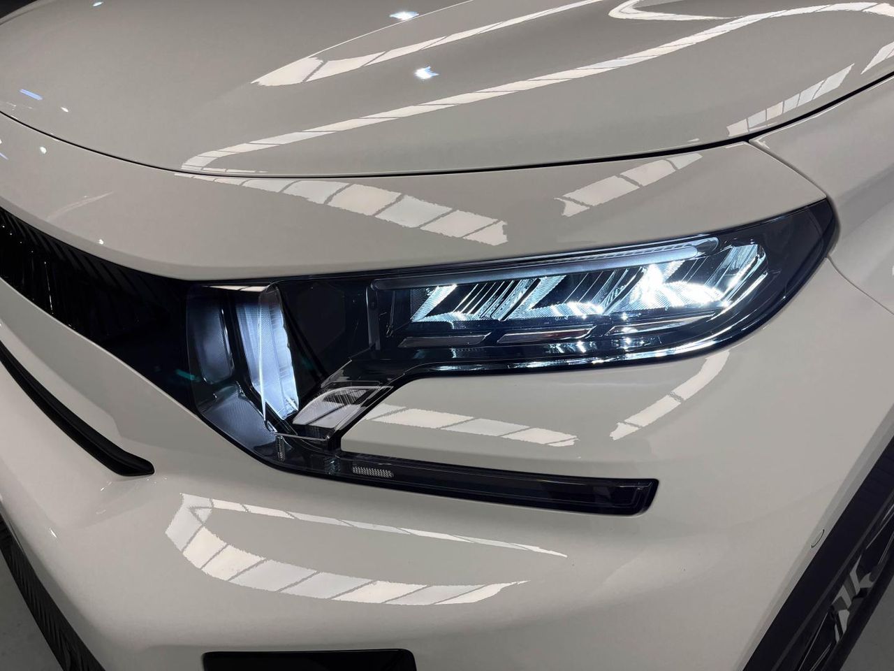 Citroën C3 Aircross Hybrid 145 ë-DCS6 MAX 26