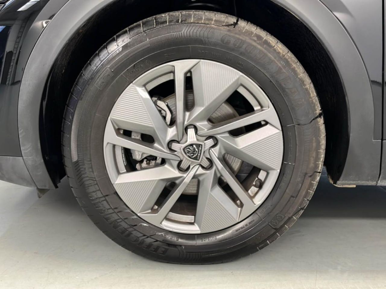 Peugeot 408 408 Allure HYBRID 145 eDCS6 24