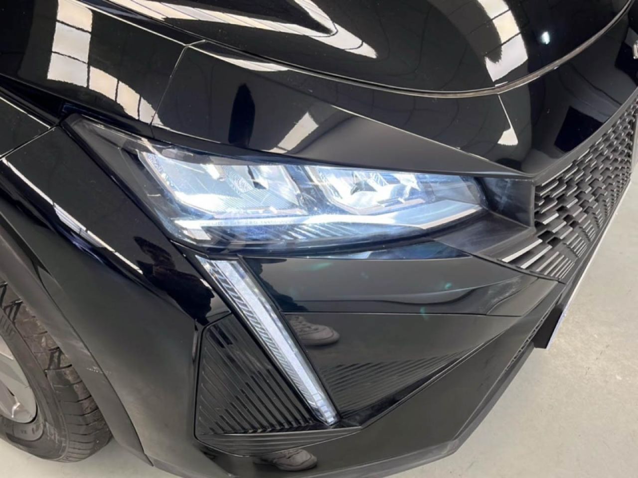 Peugeot 408 408 Allure HYBRID 145 eDCS6 30