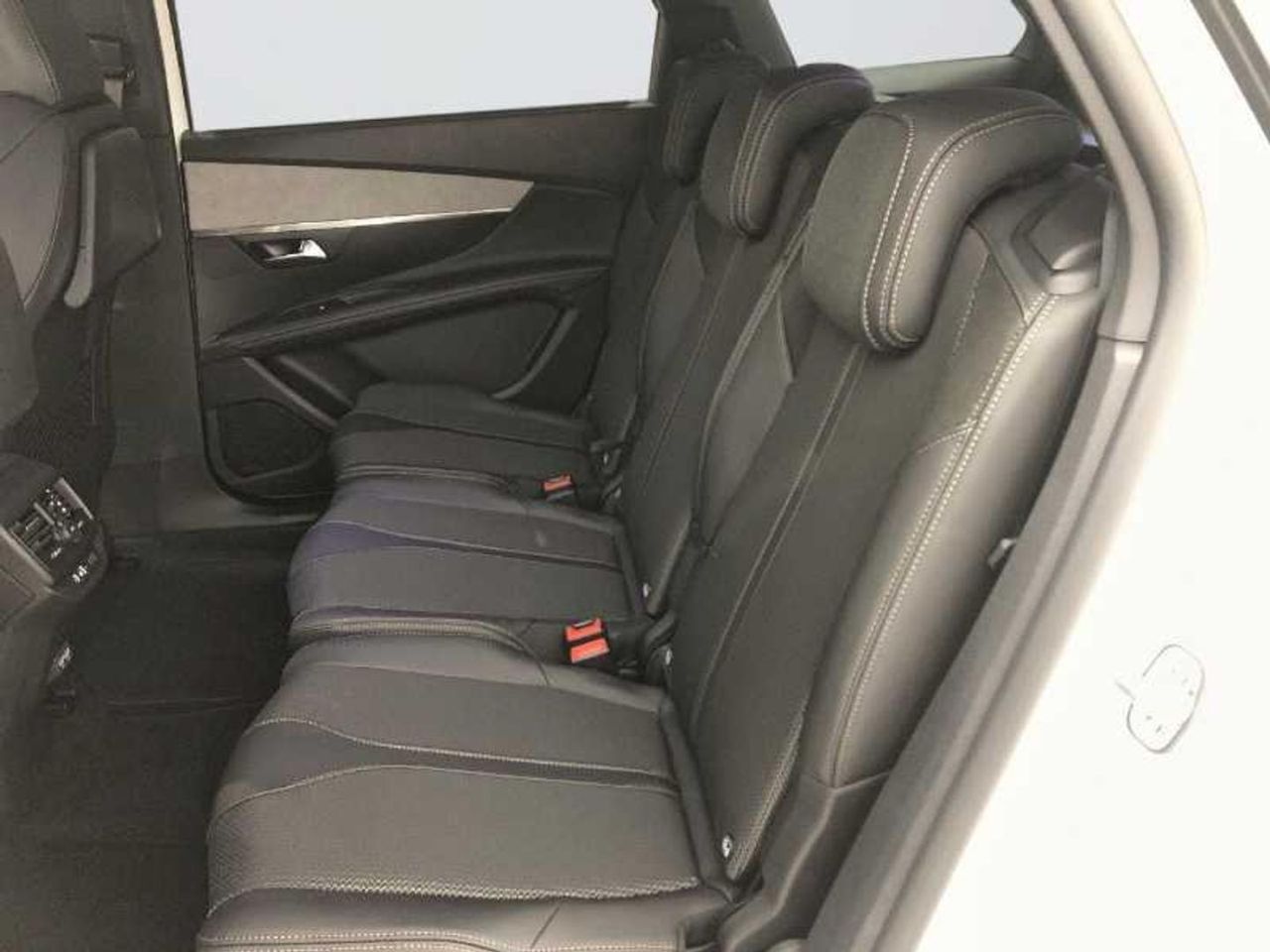 Peugeot 5008 1.5 BlueHDi 96kW S&S GT EAT8 17