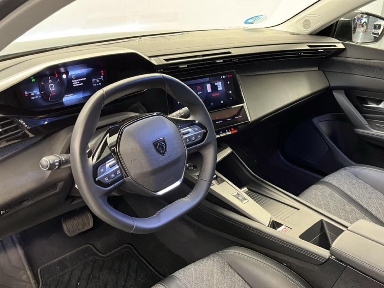 Peugeot 408 408 Allure HYBRID 145 eDCS6 28