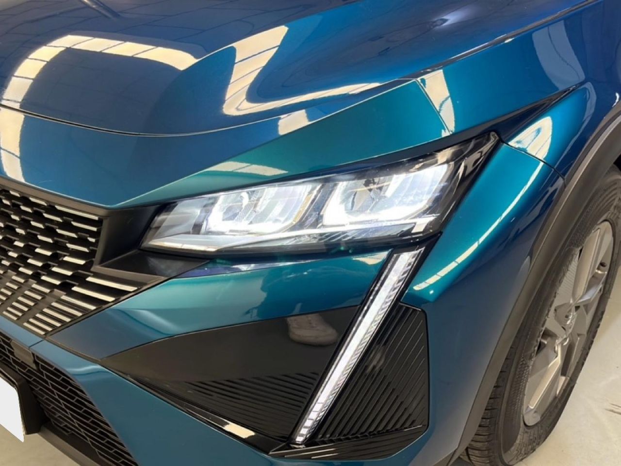 Peugeot 408 408 Allure HYBRID 145 eDCS6 30