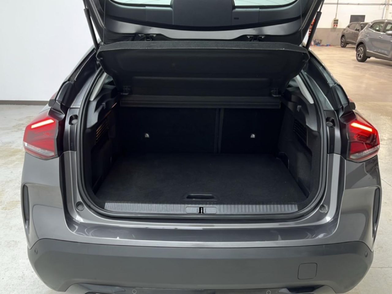 Citroën C4 PureTech 130 S&S 6v Plus 18