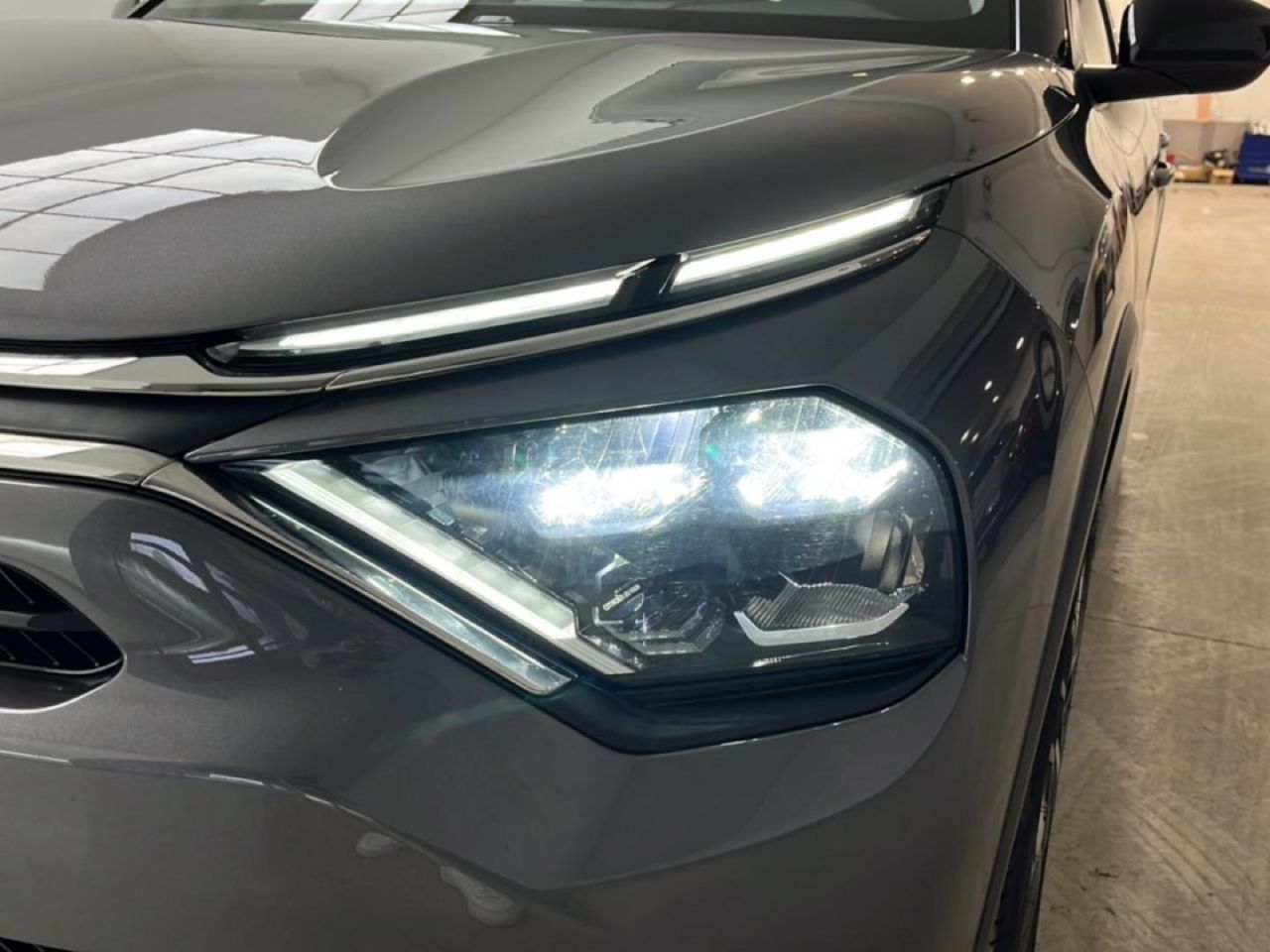 Citroën C4 PureTech 130 S&S 6v Plus 30