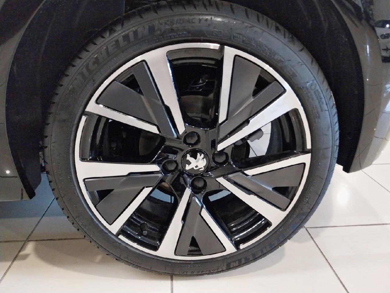 Peugeot 208 BlueHDi 73kW (100CV) GT 20