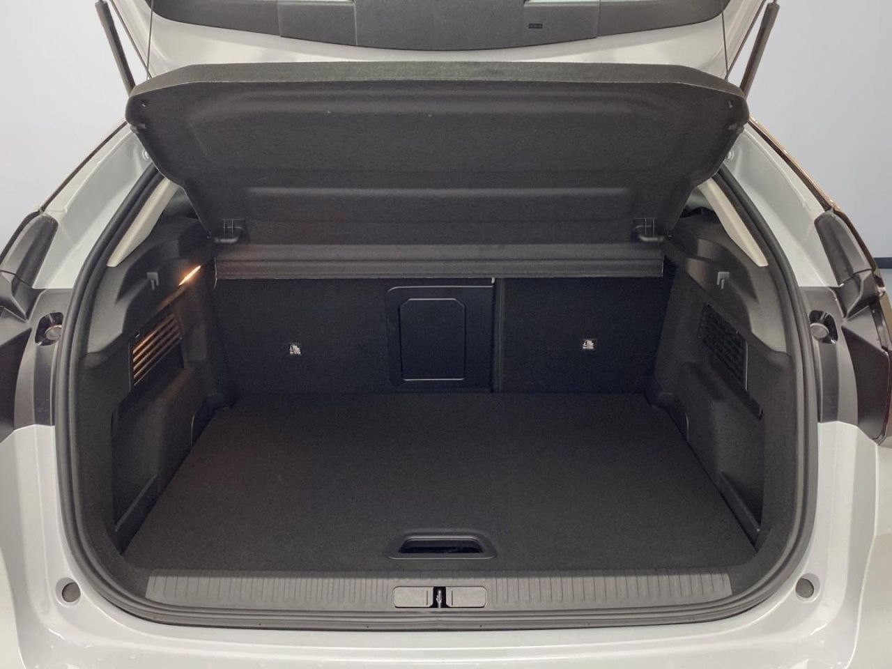 Citroën C4 Hybrid 145 ë-DCS6 Max 15