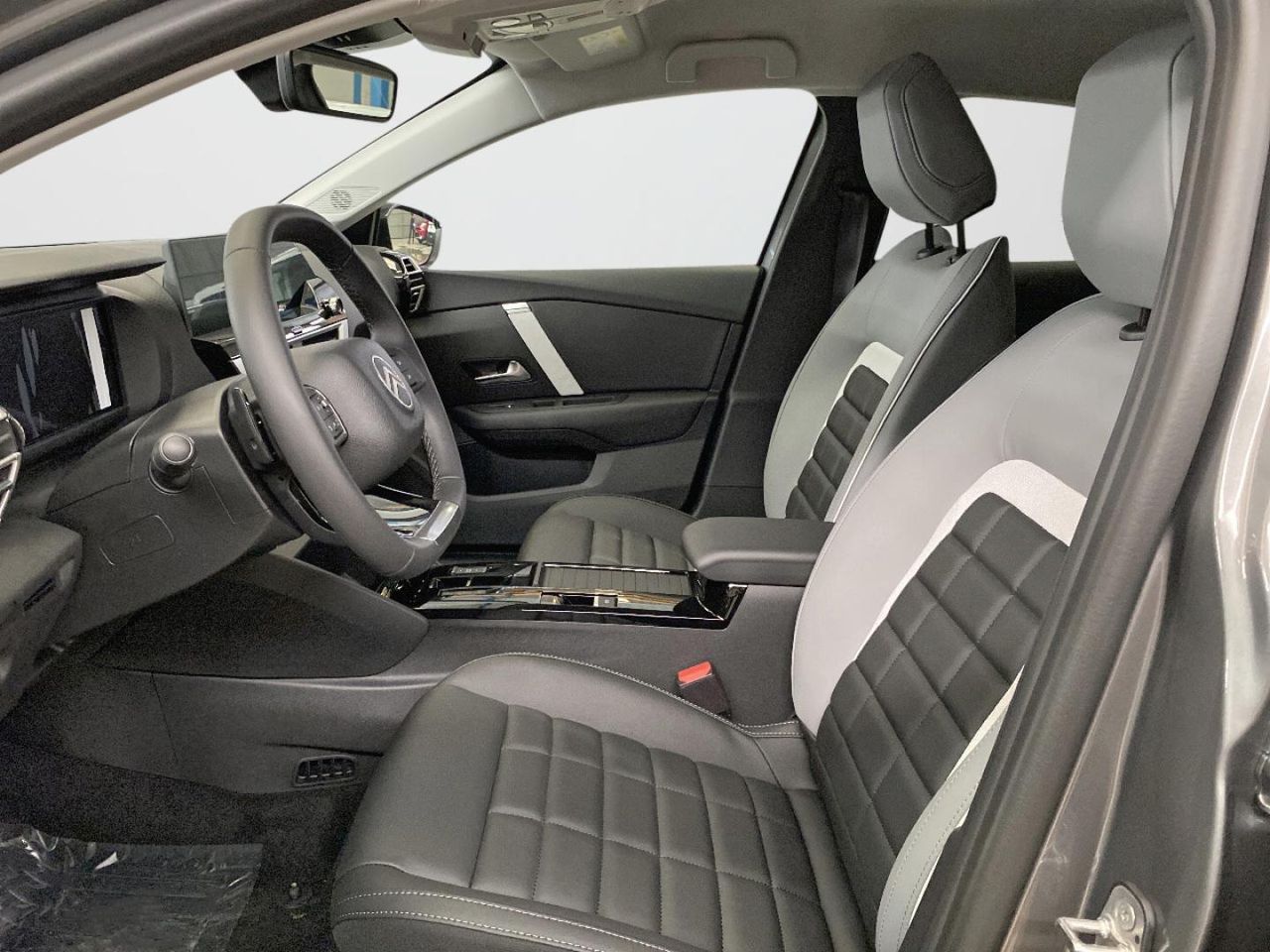 Citroën C4 Hybrid 145 ë-DCS6 Max 15