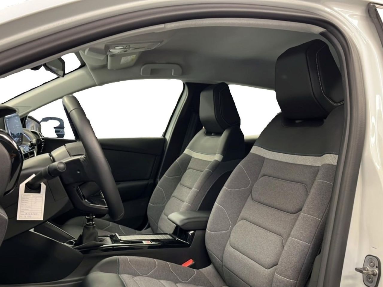Citroën C4 PureTech 130 S&S 6v Plus 15