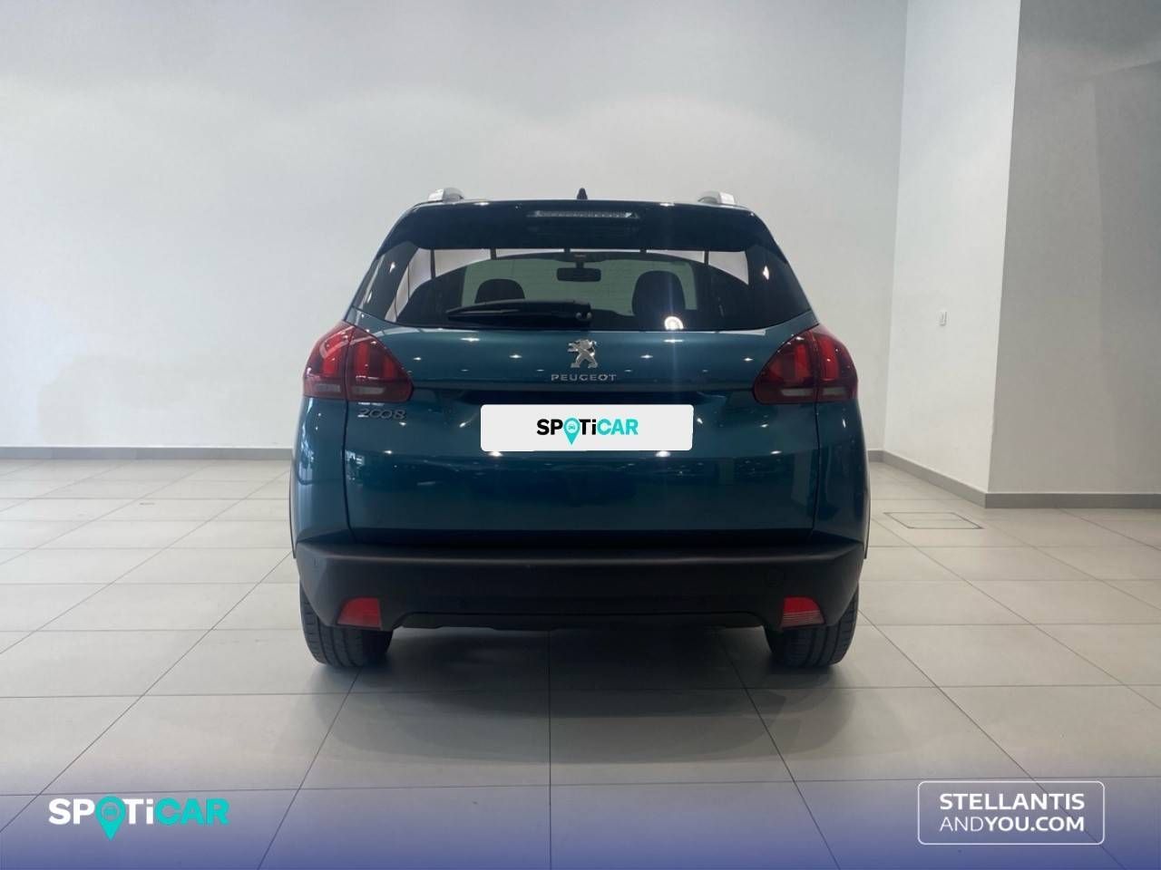 Peugeot 2008   PureTech 110 S&S 6 Vel. MAN Signature 9