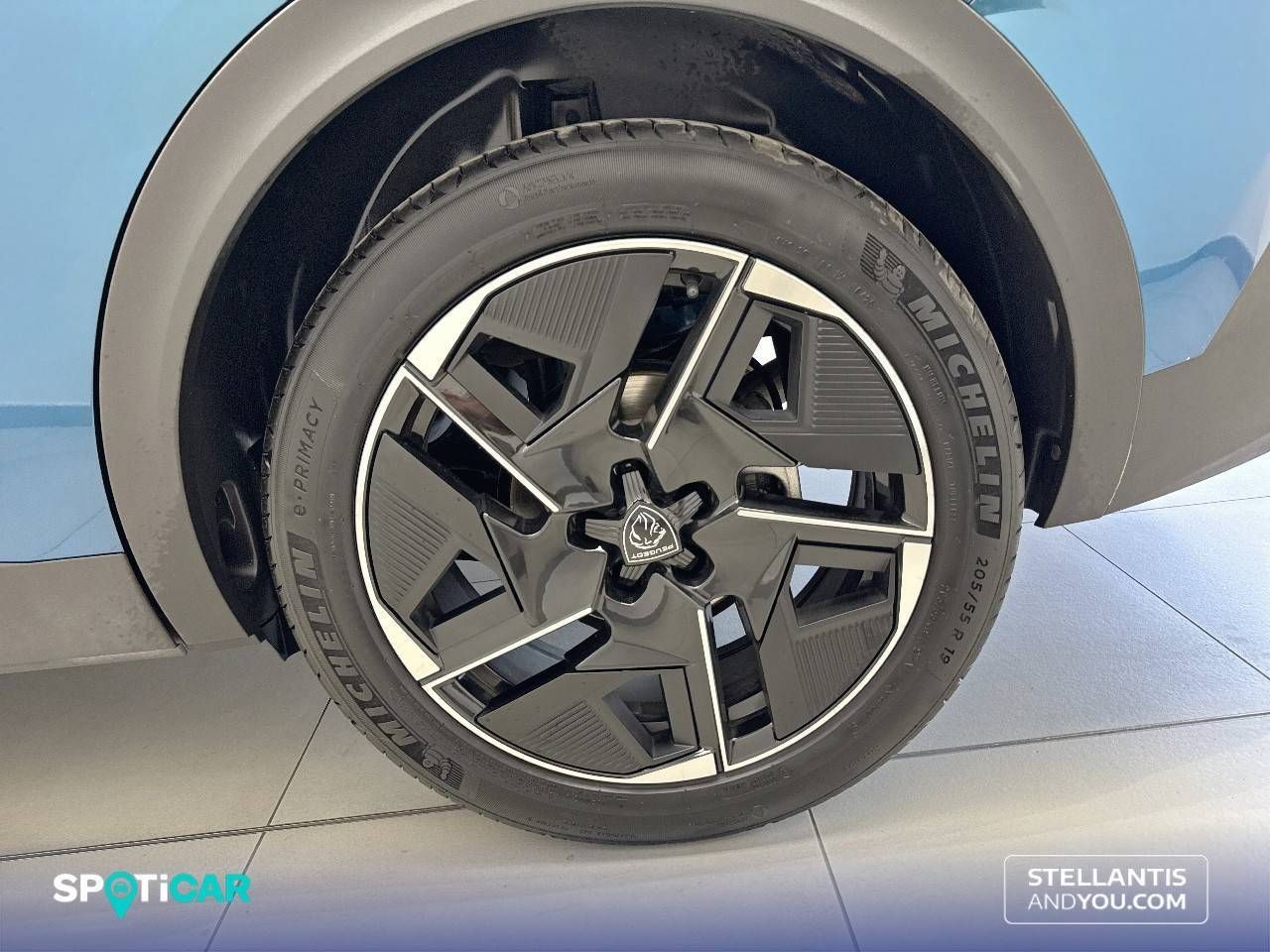 Peugeot 408  408  HYBRID 136 eDCS6 GT 18